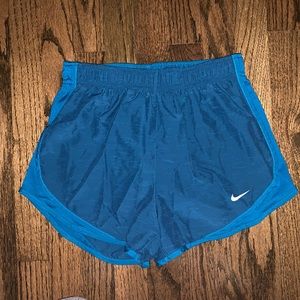 nike women’s running shorts